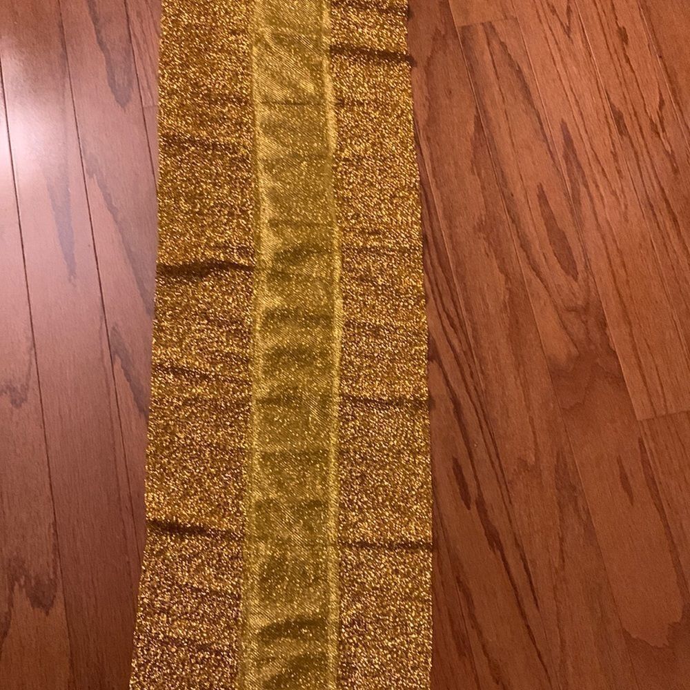 Gold sequined table runner for party/special occasion table decor & led lights